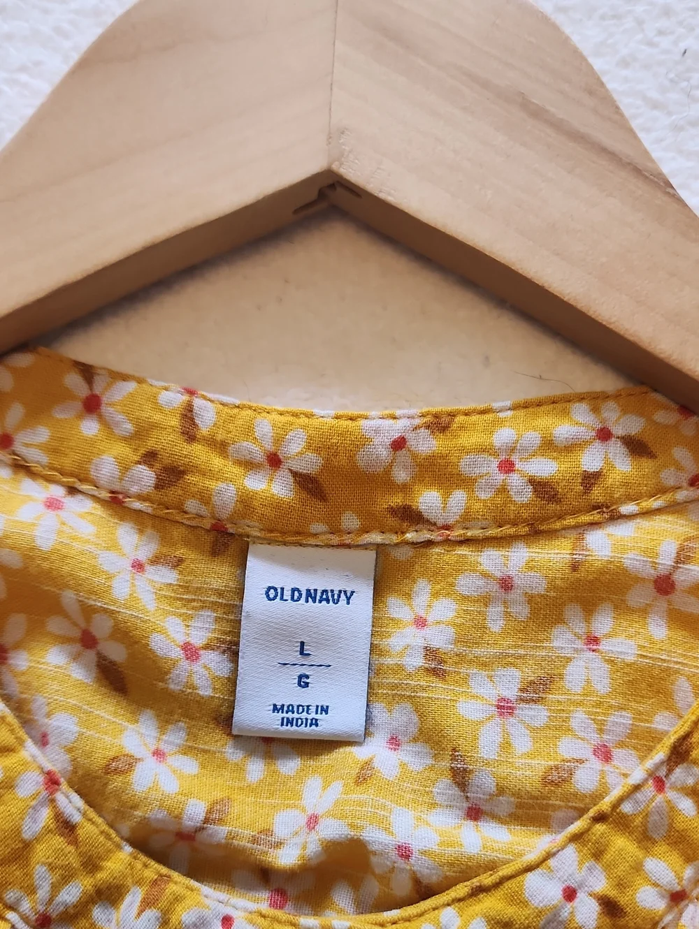 Old Navy Flowered Tank Top - Picture 3 of 5